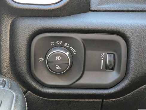 Used 2024 RAM 2500 Big Horn image 19