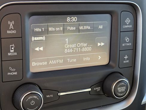 Used 2024 RAM 1500 Classic SLT image 20