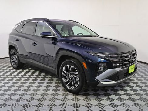 Used 2025 Hyundai Tucson Limited image 8