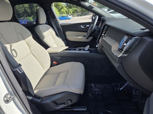 Used 2026 Volvo XC60 B5 Plus w/ Protection Package Premier AWD/4WD image 17