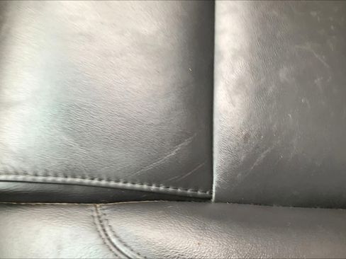 Used 2015 Ford Explorer XLT w/ Equipment Group 202B image 34