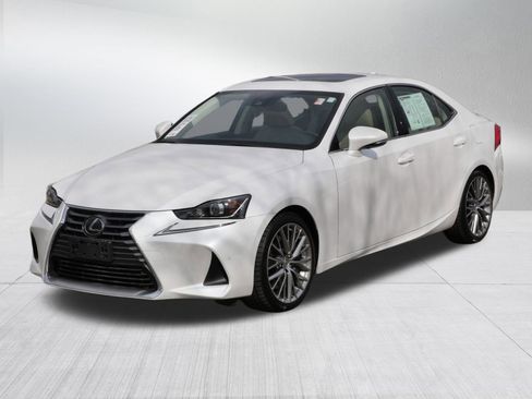 Used 2019 Lexus IS 300 AWD w/ Navigation Package image 3