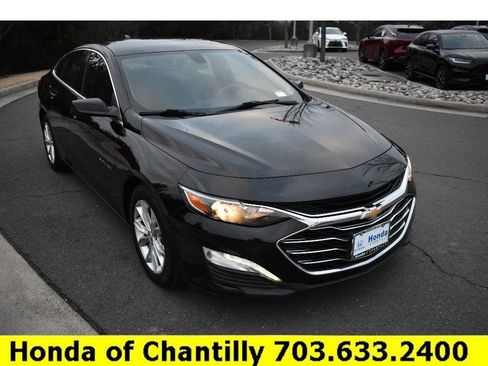 Used 2019 Chevrolet Malibu LT image 1