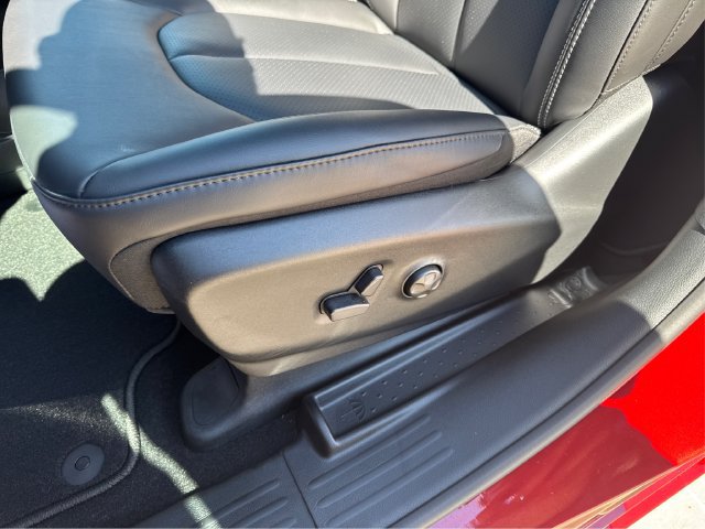 New 2026 Chrysler Pacifica Select w/ S Appearance Package AWD/4WD image 19