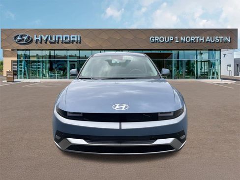New 2026 Hyundai Ioniq 5 SEL RWD image 2