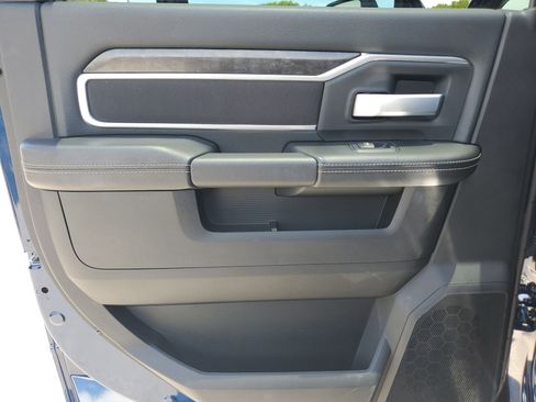 Used 2024 RAM 2500 Big Horn w/ Bed Utility Group image 26