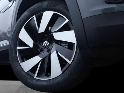 New 2026 Volkswagen Atlas Cross Sport SEL