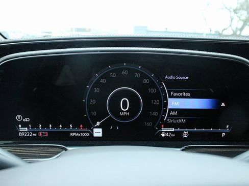 Used 2021 Cadillac Escalade Premium Luxury w/ Driver Assist Tech Package image 29