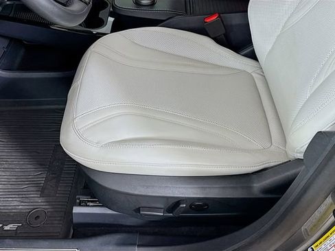 Certified 2023 Ford Mustang Mach-E Premium image 24