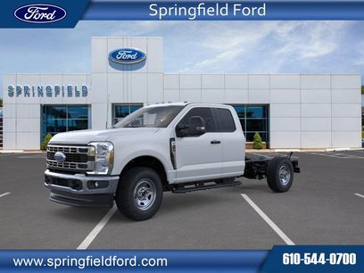 New 2025 Ford F350 XL w/ XL Chrome Package