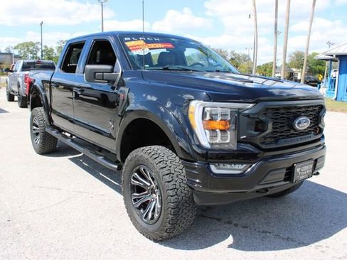 Used 2022 Ford F150 XLT w/ Equipment Group 302A High image 16