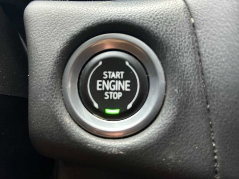 Used 2023 Chevrolet Suburban RST image 17