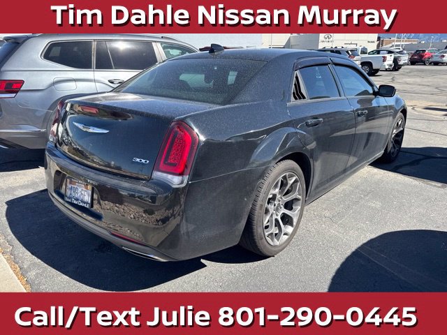 Used 2018 Chrysler 300 Touring w/ Sport Appearance Package RWD image 15