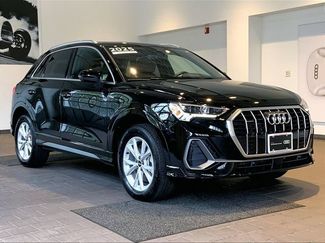Used 2025 Audi Q3 2.0T Premium w/ Convenience Package AWD/4WD video 1