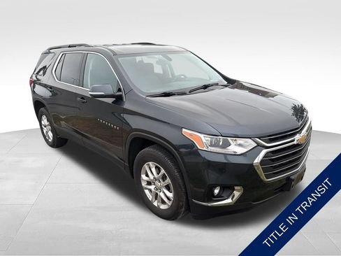 Used 2019 Chevrolet Traverse LT FWD image 1