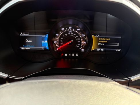 Used 2019 Ford Edge ST w/ Equipment Group 401A AWD/4WD image 18