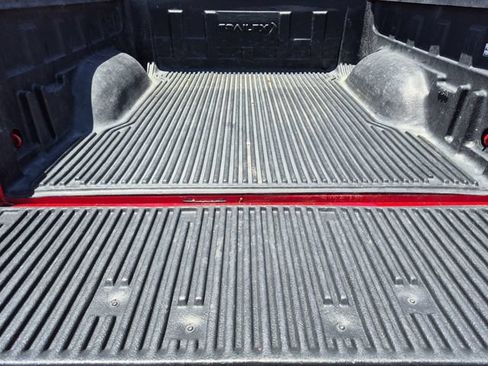 Used 2024 RAM 1500 Warlock AWD/4WD image 23