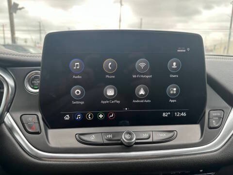 Used 2025 Chevrolet Blazer LT FWD image 18