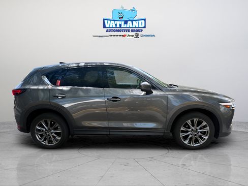 Used 2019 MAZDA CX-5 Signature AWD/4WD image 3