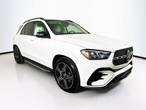 Certified 2026 Mercedes-Benz GLE 450 4MATIC image 3