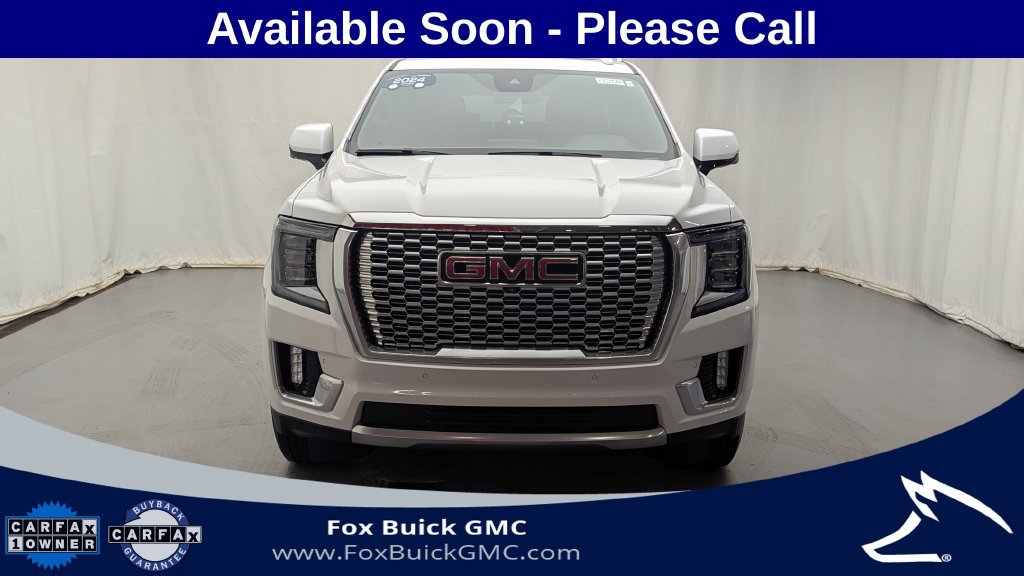 Used 2024 GMC Yukon XL SLT w/ SLT Luxury Package AWD/4WD image 2