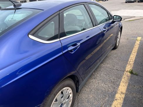 Used 2014 Ford Fusion S FWD image 15