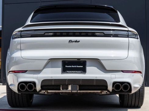 New 2025 Porsche Cayenne Turbo image 61