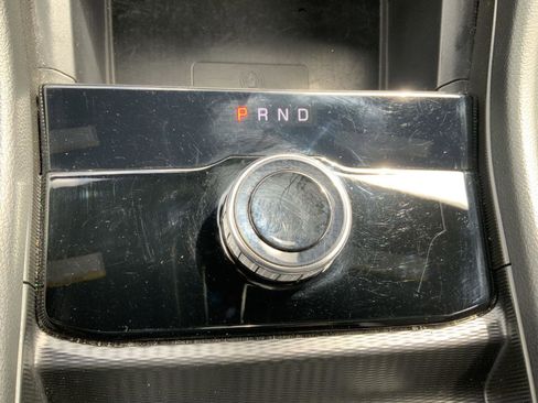 Used 2024 Jeep Grand Cherokee L Altitude AWD/4WD image 47