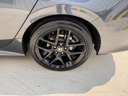 Certified 2025 Honda Civic Sport image 34