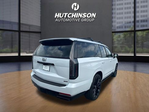 Certified 2026 Cadillac Escalade Platinum Sport w/ LPO, ONYX Package AWD/4WD image 7
