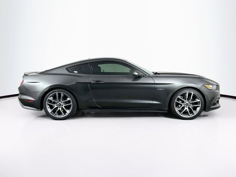 Used 2017 Ford Mustang GT Premium RWD image 10