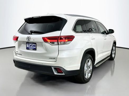 Used 2018 Toyota Highlander Limited FWD image 8