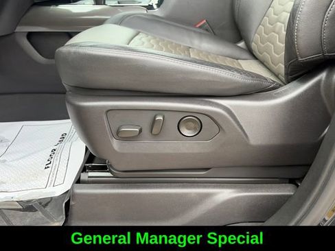 Used 2024 Chevrolet Silverado 1500 ZR2 w/ Technology Package AWD/4WD image 18