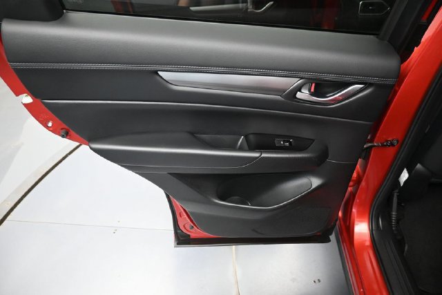 Used 2025 MAZDA CX-5 AWD 2.5 S w/ Select Package image 26