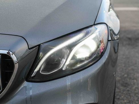 Used 2018 Mercedes-Benz E 300 w/ Premium 1 Package image 10