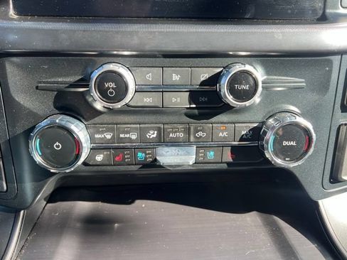 Used 2024 Ford F150 Lariat w/ Bed Utility Package AWD/4WD image 29
