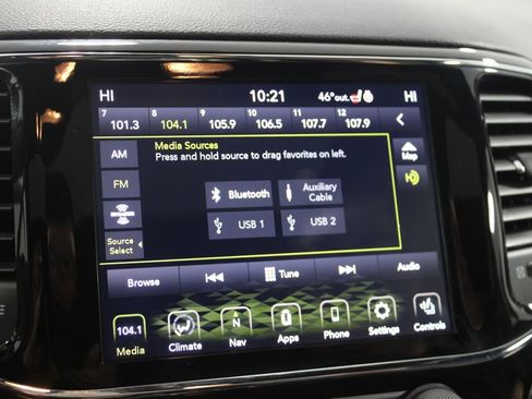 Used 2021 Jeep Grand Cherokee Limited w/ Trailer Tow Group IV image 47