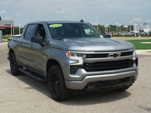 Used 2026 Chevrolet Silverado 1500 RST w/ RST Select Package AWD/4WD image 2