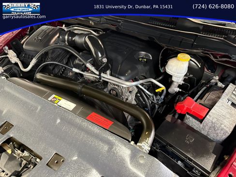 Used 2019 RAM 1500 Express w/ Express Value Package AWD/4WD image 10