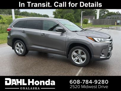 Used 2017 Toyota Highlander Limited