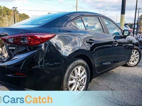 Used 2018 MAZDA MAZDA3 Sport w/ Preferred Equipment Package image 6