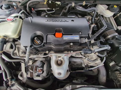 Used 2020 Honda Civic LX image 8