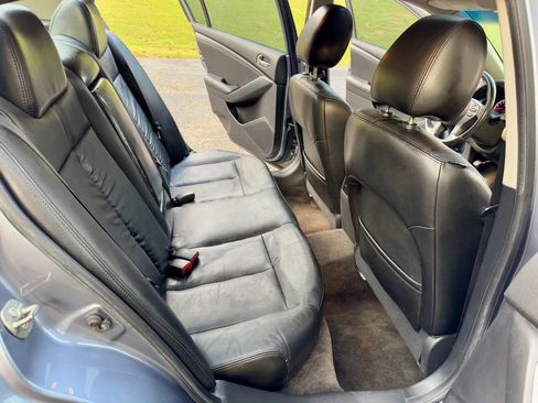 Used 2011 Nissan Altima 2.5 SL w/ 2.5SL Pkg image 5