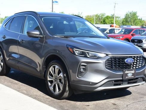 Used 2024 Ford Escape Platinum AWD/4WD image 12