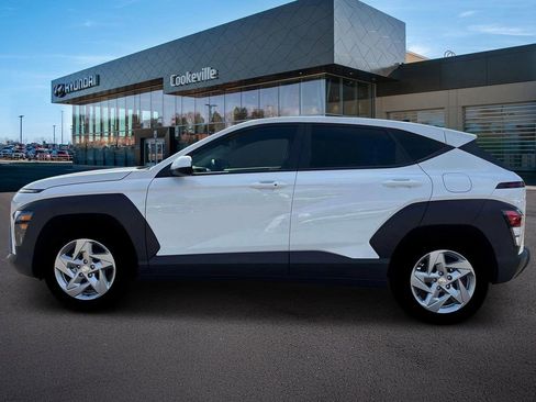 New 2026 Hyundai Kona SE FWD image 3