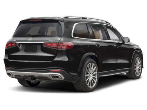 New 2026 Mercedes-Benz GLS 580 4MATIC image 2