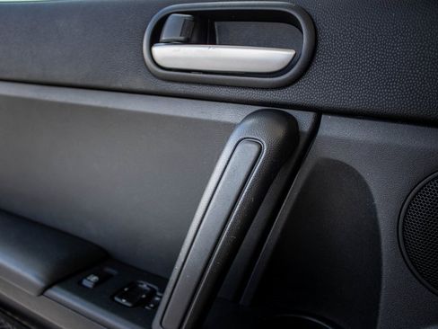 Used 2014 MAZDA MX-5 Miata Sport image 22