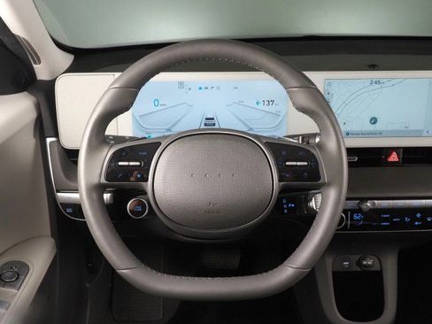 Used 2024 Hyundai Ioniq 5 SEL image 16