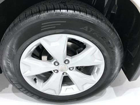 Used 2015 Subaru Forester 2.5i Limited w/ Popular Package #2 image 13