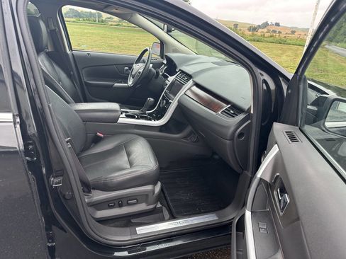 Used 2013 Ford Edge Limited image 19